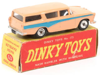 Lot 147 - DINKY TOYS (GB) (1)