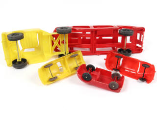 Lot 55 - DIVERS (4)