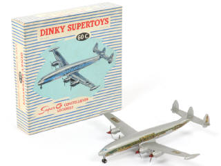 Lot 219 - DINKY TOYS (FRANCE) (1)