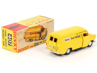 Lot 136 - DINKY TOYS (GB) (1)