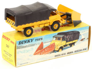 Lot 230 - DINKY TOYS (FRANCE) (1)