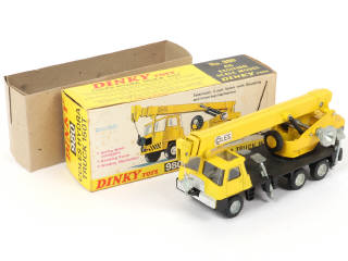 Lot 164 - DINKY TOYS (GB) (1)