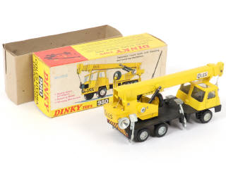 Lot 164 - DINKY TOYS (GB) (1)