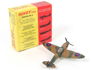 Lot 148 - DINKY TOYS (GB) (1)