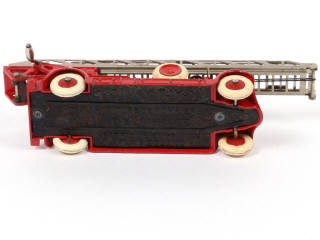 Lot 214 - DINKY TOYS (FRANCE) (1)