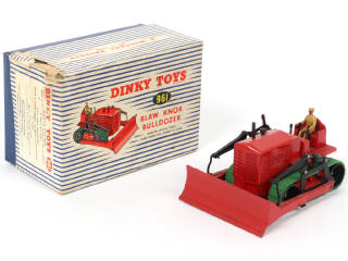Lot 158 - DINKY TOYS (GB) (1)
