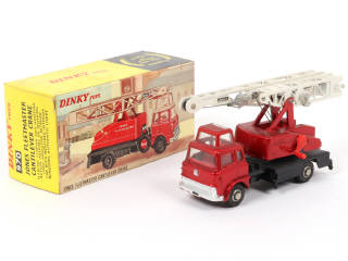 Lot 160 - DINKY TOYS (GB) (1)