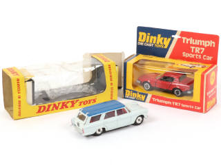 Lot 126 - DINKY TOYS (GB) (2)
