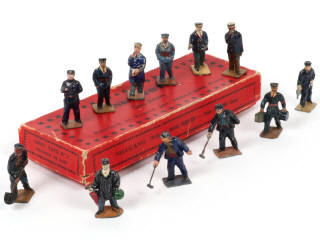 Lot 3 - DINKY TOYS (FRANCE) (12)