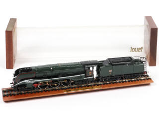 Lot 19 - JOUEF 'HO' (FRANCE) (1)