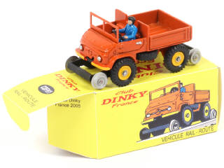 Lot 303 - CLUB DINKY FRANCE (1)