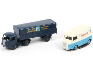 Lot 249 - DINKY TOYS (FRANCE) (2)