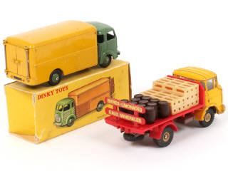 Lot 251 - DINKY TOYS (FRANCE) (2)