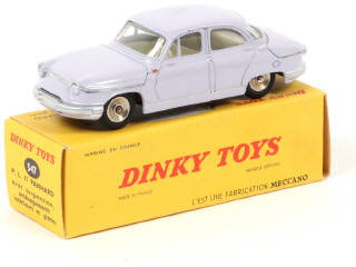 Lot 186 - DINKY TOYS (FRANCE) (1)