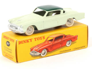 Lot 151 - DINKY TOYS (FRANCE) (1)