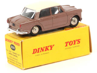 Lot 181 - DINKY TOYS (FRANCE) (1)