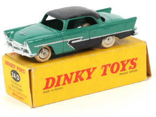 Lot 129 - DINKY TOYS (FRANCE) (1)