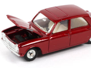 Lot 175 - DINKY TOYS (FRANCE) (1)