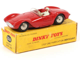 Lot 127 - DINKY TOYS (FRANCE) (1)