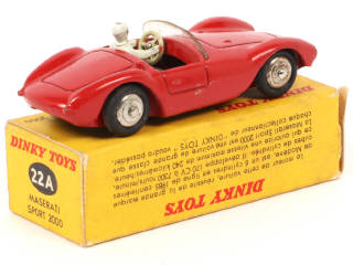 Lot 127 - DINKY TOYS (FRANCE) (1)