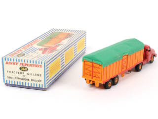 Lot 163 - DINKY TOYS (FRANCE) (1)