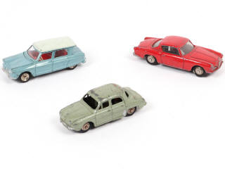 Lot 245 - DINKY TOYS (FRANCE) (3)