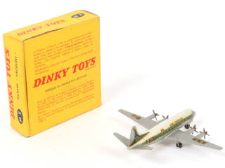 Lot 168 - DINKY TOYS (FRANCE) (1)