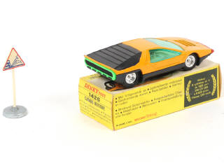 Lot 211 - DINKY TOYS (FRANCE) (1)