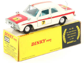 Lot 71 - DINKY TOYS (GB) (1)