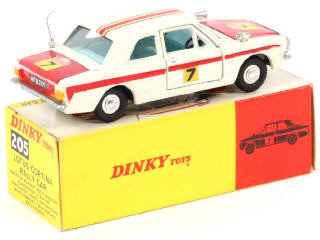 Lot 71 - DINKY TOYS (GB) (1)