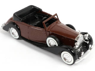 Lot 136 - EDITIONS HACHETTE (FRANCE) (12)