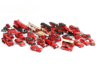 Lot 76 - DIVERS (25)