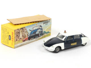 Lot 329 - DINKY TOYS (FRANCE) (1)