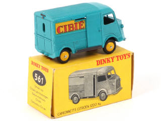Lot 393 - DINKY TOYS (FRANCE) (1)