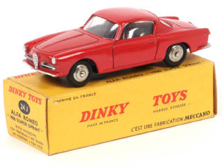 Lot 317 - DINKY TOYS (FRANCE) (1)