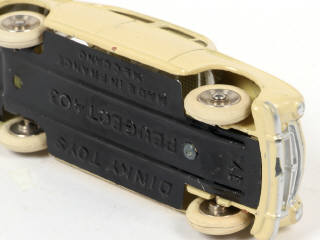 Lot 346 - DINKY TOYS (FRANCE) (1)