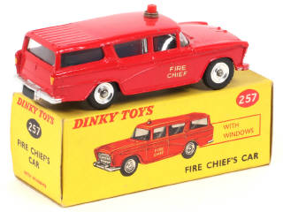 Lot 476 - DINKY TOYS (GB) (1)