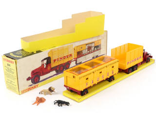 Lot 433 - DINKY TOYS (FRANCE) (1)