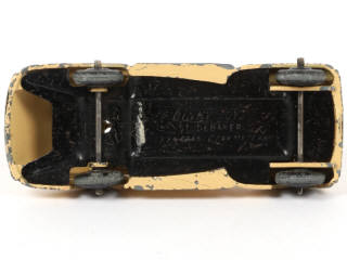 Lot 296 - DINKY TOYS (FRANCE) (1)