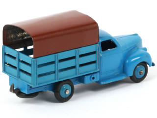 Lot 412 - DINKY TOYS (FRANCE) (1)