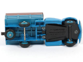 Lot 412 - DINKY TOYS (FRANCE) (1)