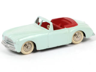 Lot 304 - DINKY TOYS (FRANCE) (1)