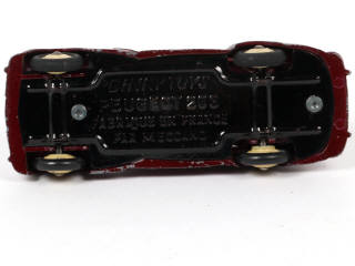 Lot 302 - DINKY TOYS (FRANCE) (1)