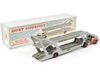 Lot 440 - DINKY TOYS (FRANCE) (1)