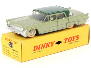 Lot 347 - DINKY TOYS (FRANCE) (1)
