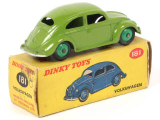 Lot 467 - DINKY TOYS (GB) (1)