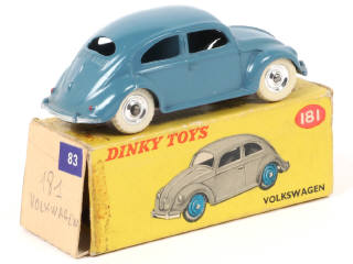 Lot 464 - DINKY TOYS (GB) (1)