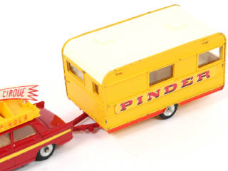 Lot 432 - DINKY TOYS (FRANCE) (1)