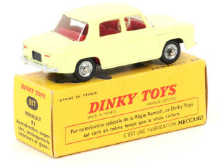Lot 338 - DINKY TOYS (FRANCE) (1)