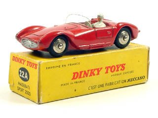 Lot 1161 - DINKY TOYS FRANCE (1)